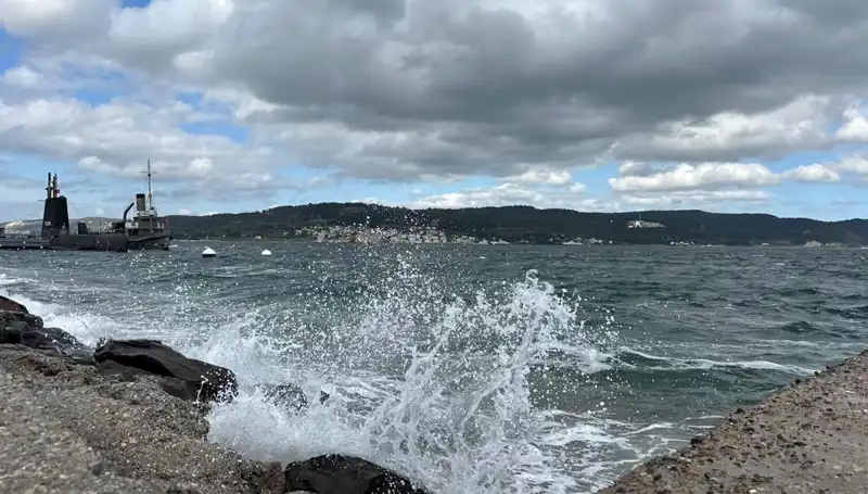 Beykoz Sahillerinde Denize Girmek Yasaklandı: Sebebi Nedir?