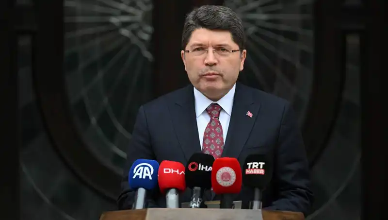 İmralı Heyeti Adalet Bakanı Tunç’la Kritik Görüşmeye Hazırlanıyor