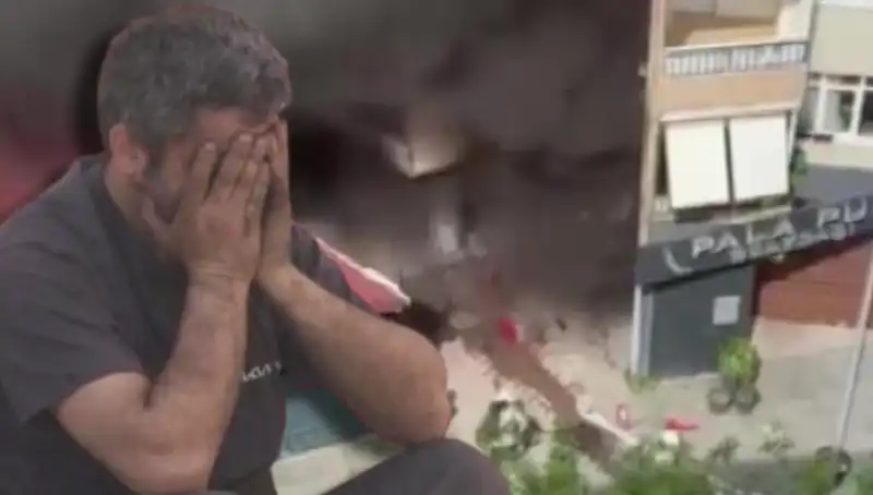 Ataşehir'de Yangın Faciası: İş Yeri Sahibi Yaşadığı Dramı Anlattı