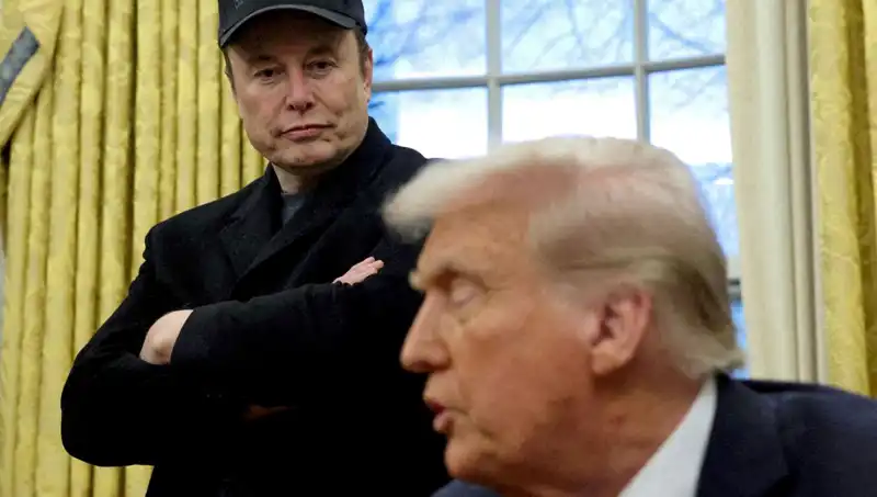 Elon Musk, Trump Kabinesinden Sürpriz Ayrılık: Gelişmeler Neler?