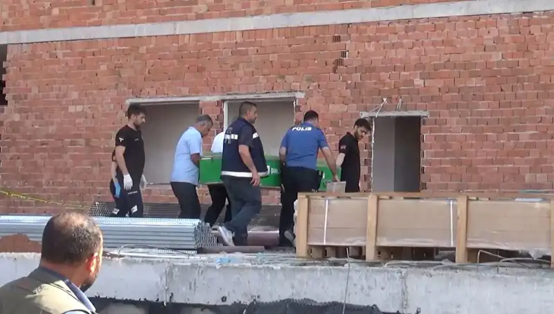 İnşaatta Dikkatsizlik: Feci Bir Kaza ile Hayatını Kaybeden İşçi