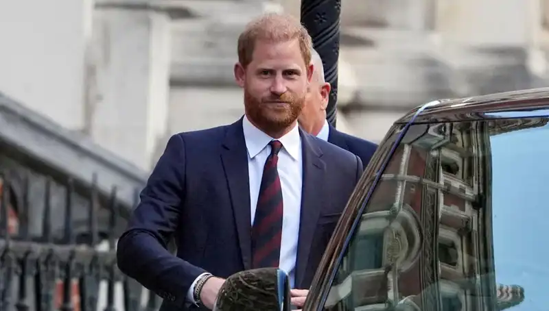 Prens Harry: Ailemle Barışmak İçin İdesini Duyurdu!