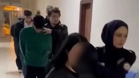 Silahla Telefon Gaspı Yapan Çete, Polisi Şaşırtmadan Yakalandı!
