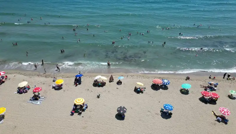 Tekirdağ'da Sıcak Hava, Sahil Keyfini Zirveye Taşıdı!