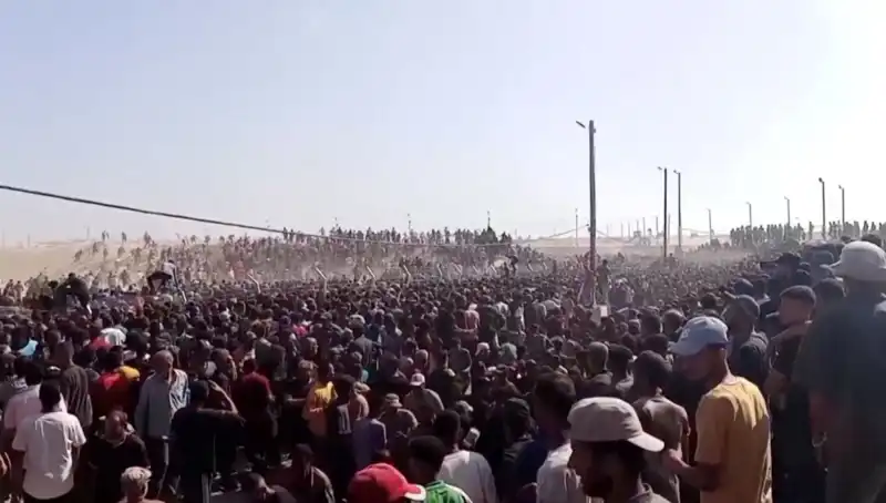 Gazze’de Yardım Dağıtım Noktasına Korkunç Saldırı: 26 Can Kaybı