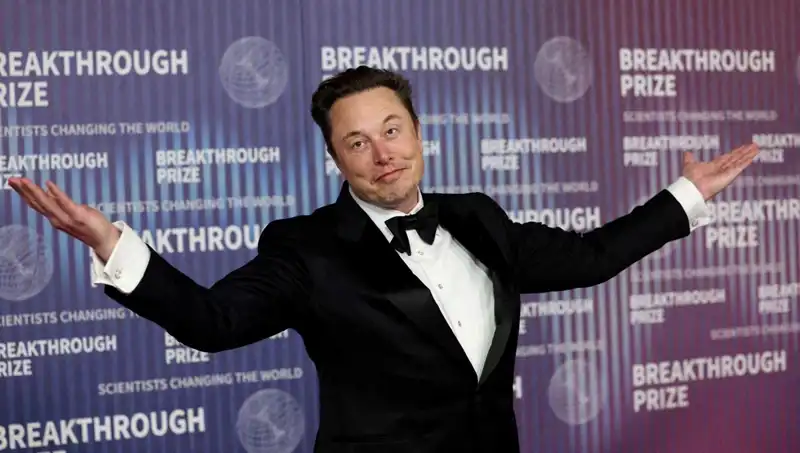Elon Musk, X'te Yeni Mesajlaşma Uygulamasını Duyurdu: Flört Uygulaması Olacak mı?