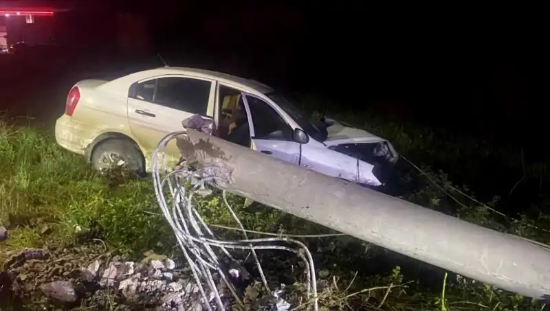 Betona Çarpan Sürücünün Yaşam Mücadelesi: Korkunç Kaza Ayrıntıları Ortaya Çıktı