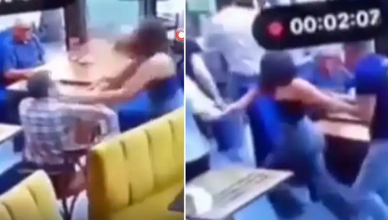 Garsona Tokat Atan Müşteri, Restoranda Şiddetli Tekme Tokat Dayak Yedi