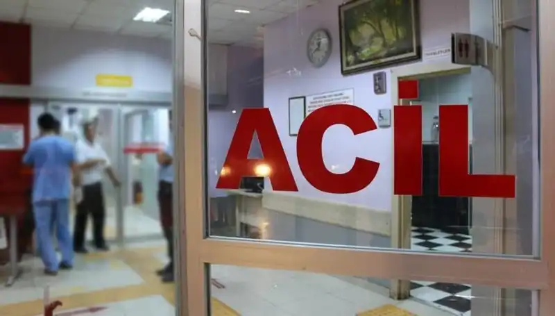 Burdur'da Bıçaklı Kavga: Sokaklar Kan Gölüne Döndü