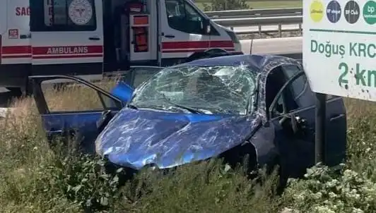 Kontrolden Çıkan Araç Takla Attı: Kaza Anının Detayları