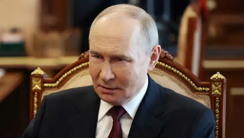Putin, İran ile Yeni Stratejik Ortaklık Anlaşmasını Onayladı: Bölgesel Etkileri Neler Olacak?