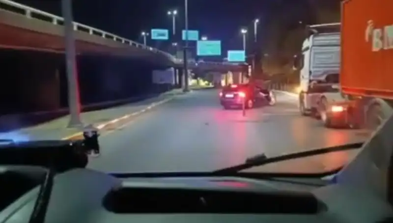 İstanbul'da Büyük Kaçakçılık Operasyonu: 36 Milyon TL Değerinde Ürün Ele Geçirildi
